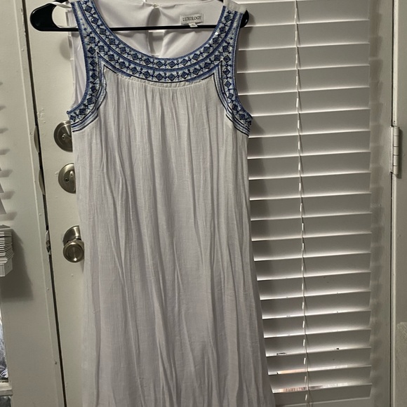 Beauty dress it, the perfect dress to use on spring, fresh and elegant - Picture 5 of 5